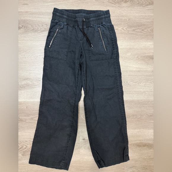 Athleta Other - Athleta women’s  Dark Blue Cargo Pants Stretchy  Waistband
